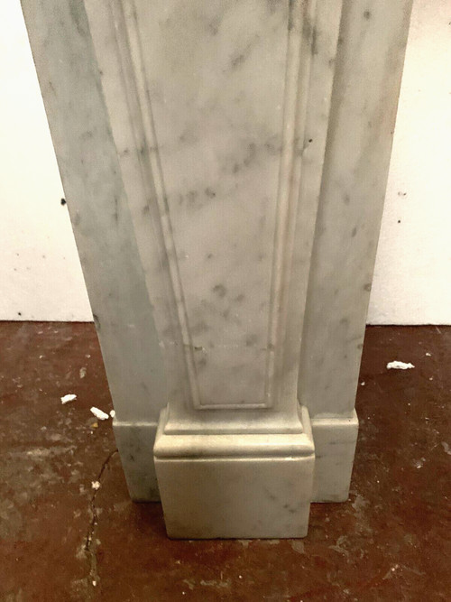 Camino in stile Regency in marmo bianco di CARRARA ITALIA XIX secolo