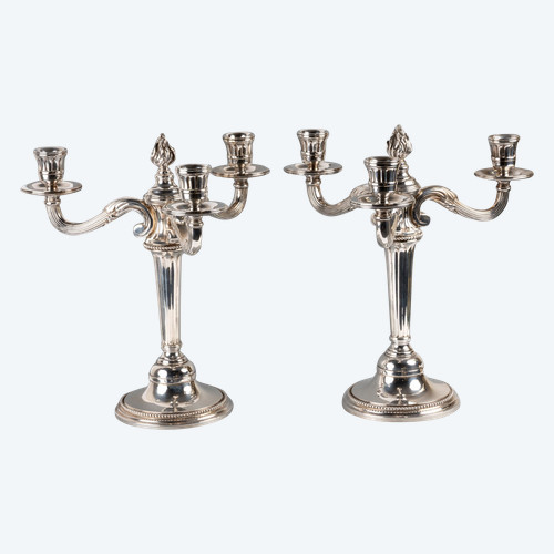 Coppia di candelabri in argento massiccio, Hénin & Cie