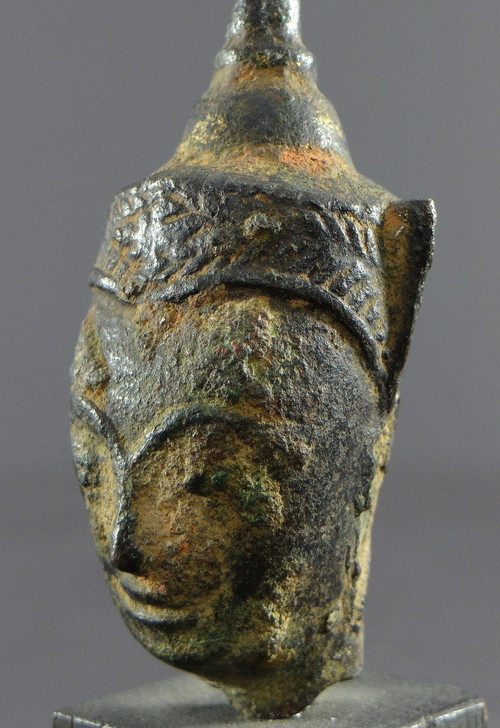 Thailand, 19. Jahrhundert oder früher, Buddha-Kopf aus Bronze Ayutthaya-Stil.