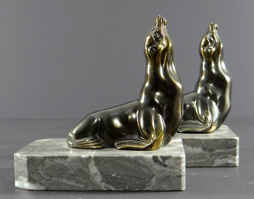 France, Années 1930/1950, Paire De Serre-livres En Fonte D’art Figurant Des Otaries.