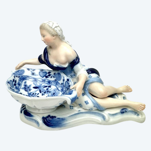 Meissen, figurine de dame conçue pour le sel et le poivre