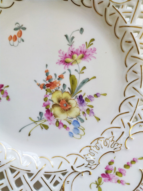 Hand Painted Plate Saxe Hermann Ohme Porcelain 19th c 