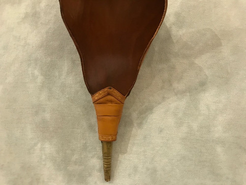 small antique mantelpiece bellows in varnished mahogany from the 19th century