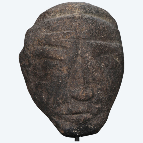 Pre-Columbian figure - South America