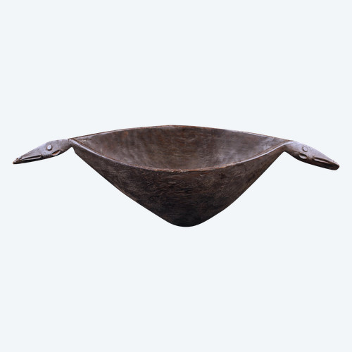 Wooden dish, Papua New Guinea, oceanic art, tribal art, primitive art