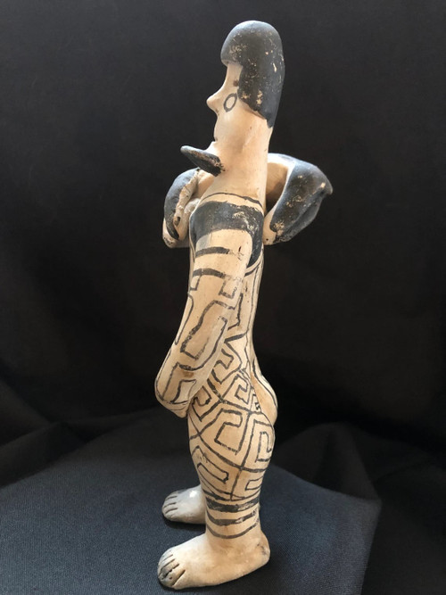 Statuette of a man in painted terracotta Karaja, Lijoko Brazil Tribal Art work from the 60s