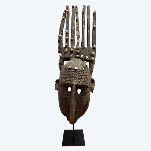 „Ntomo“-Maske mit sieben Zähnen – Bamana-Bevölkerung, Mali, 1930-1940