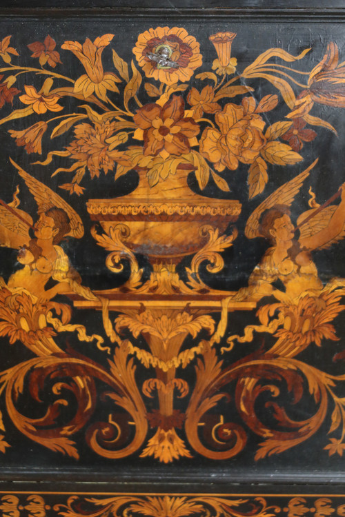 Sekretär Napoleons III. mit Intarsien