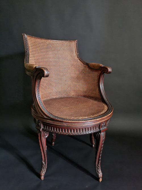 Georges Jacob, außergewöhnlicher Drehsessel aus der Zeit Louis XVI.