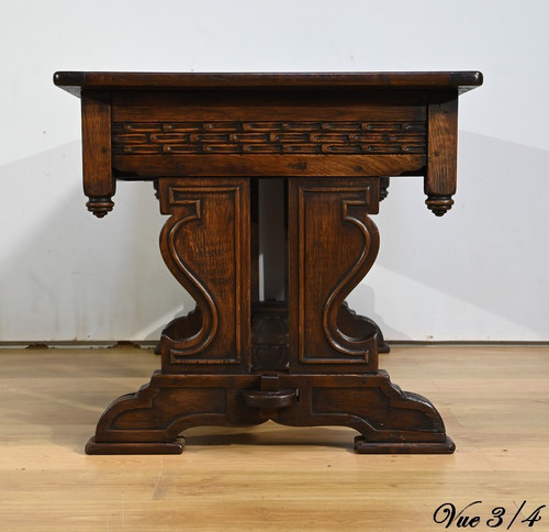 Table Bureau en Chêne, style Néogothique – Début XXe