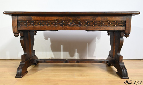 Table Bureau en Chêne, style Néogothique – Début XXe
