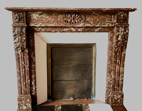 Cheminée De Style Louis XVI En Marbre rouge moucheté XX Siècle