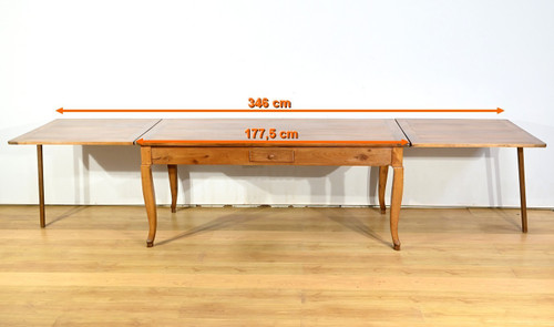 Table Régionale en Merisier, style Louis XV – Milieu XIXe