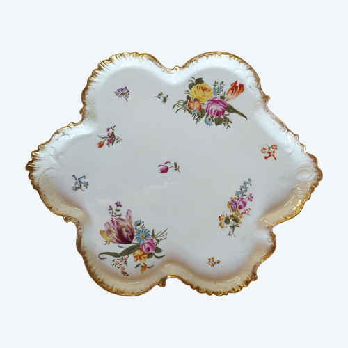 Grand Plat En Porcelaine Décor Peint à La Main19ème Allemagne