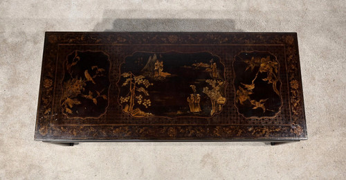 Importante Table Basse Asiatique – Milieu XXe
