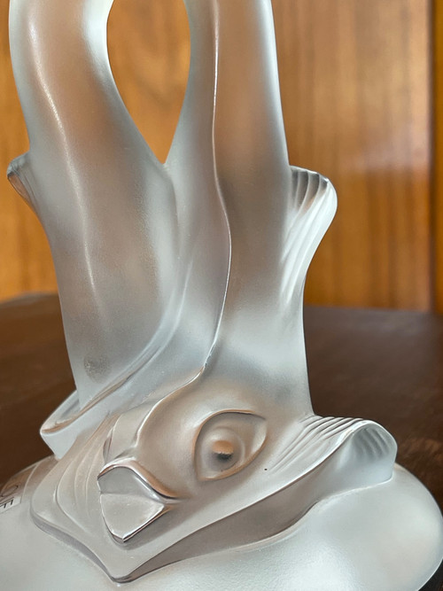 LALIQUE France, crystal paperweight: double dolphins.