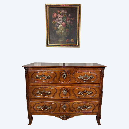 Commode lyonnaise en noyer XVIIIème siècle 