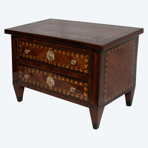 Master's Commode In Marquetry Louis XVI Period