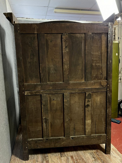 Armoire Louis XV Charolaise en noyer massif d'époque XVIII siècle  