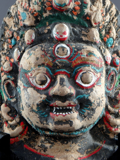 Népal, Fin Du XIXème-début Du XXème Siècle, Masque De Bhairava En Papier Mâché Peint.