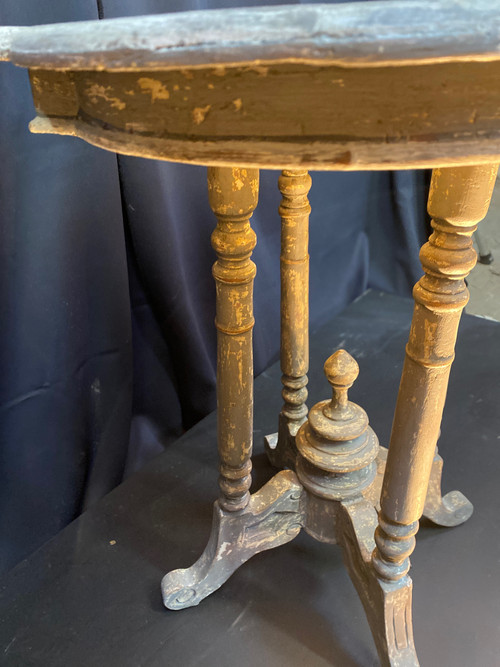 Napoleon III pedestal table dating from the 19th century polychrome pretty small model