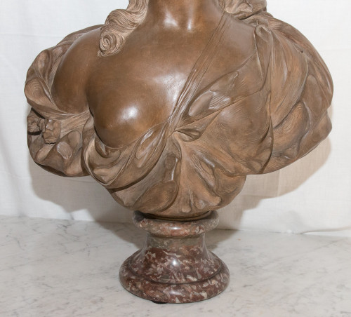 Busto in terracotta della contessa Du Barry, XIX secolo