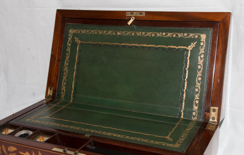 Coffret écritoire de voyage Hollande époque XVIIIème