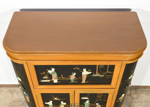 Cabinet Asiatique à Liqueurs en Bois Laqué, Chine - 1950