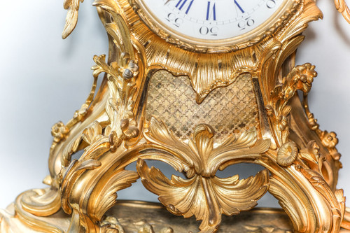 Important ROCAILLE MIRROR HANDLE, GOLDEN BRONZE, 19th century. MARTI movement