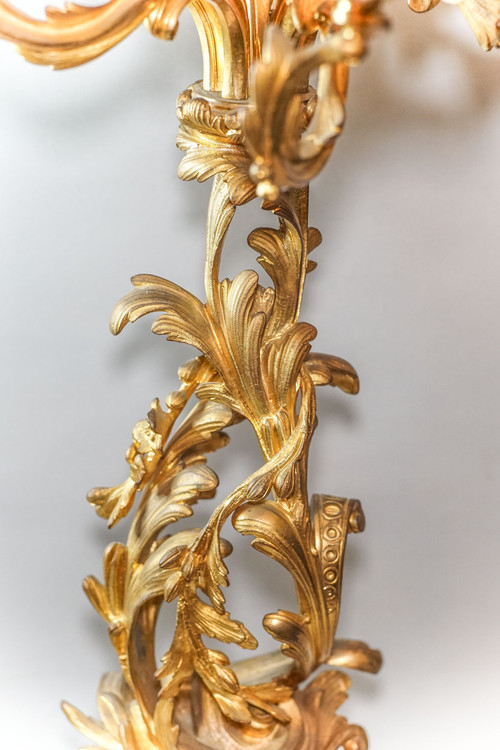 Important ROCAILLE MIRROR HANDLE, GOLDEN BRONZE, 19th century. MARTI movement
