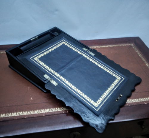 Papier-mâché writing case