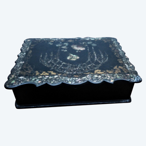 Papier-mâché writing case
