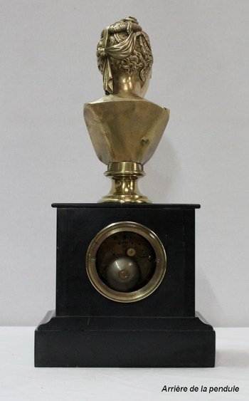  Orologio in marmo e busto in bronzo di Diane de Poitiers, da J. Goujon - seconda parte del XIX secolo