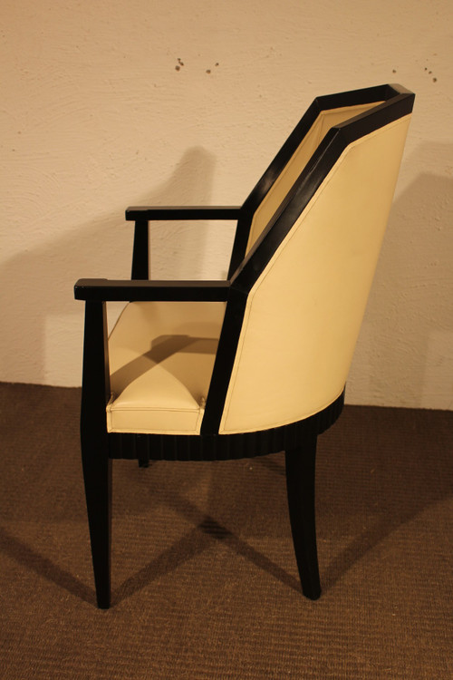 Art Deco dining room