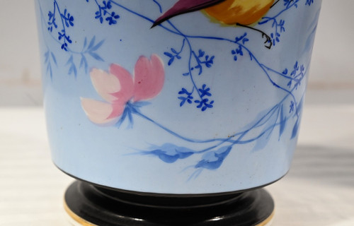 Paire de Vases en Porcelaine – Milieu XIXe