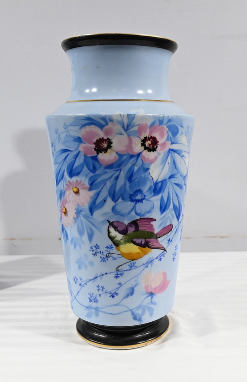 Paire de Vases en Porcelaine – Milieu XIXe