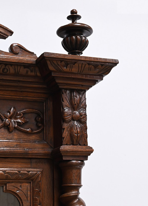 Étroit Meuble Vitrine en Chêne, style Louis XIII – Fin XIXe