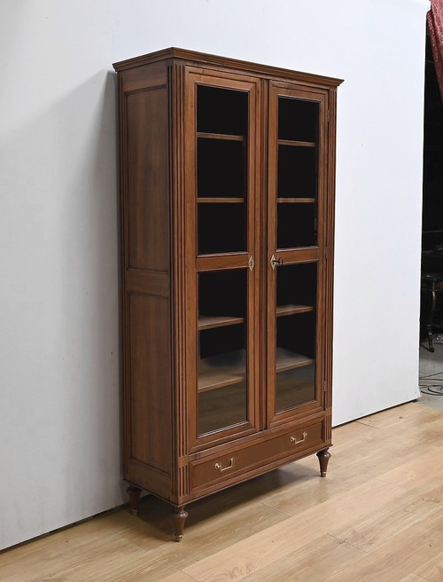 Libreria in noce massiccio, stile Luigi XVI - metà del XIX secolo