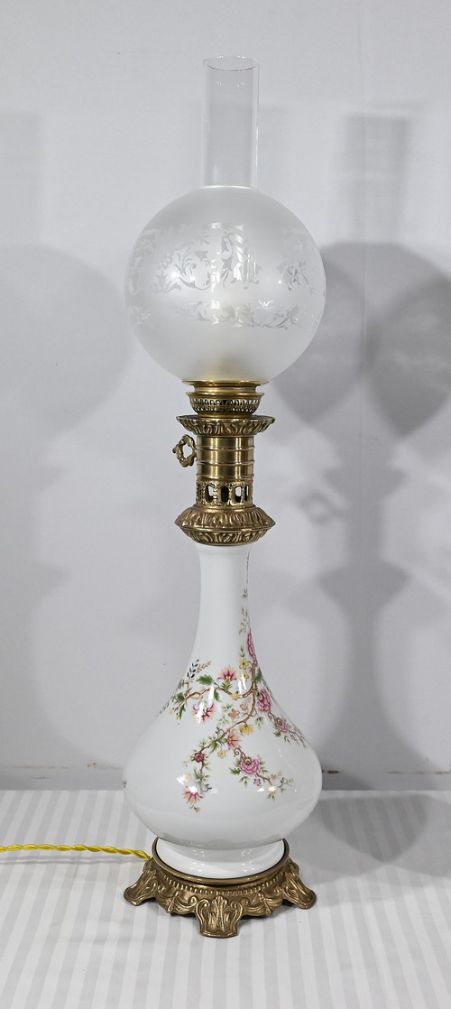 Paire de Lampes à Pétrole électrifiées, style Napoléon III – Milieu XXe