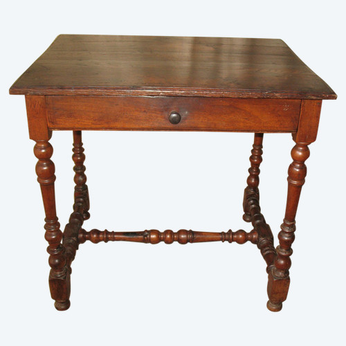 Table à écrire bureau époque Louis XIV avec un tiroir époque fin 17ème Origine Périgord