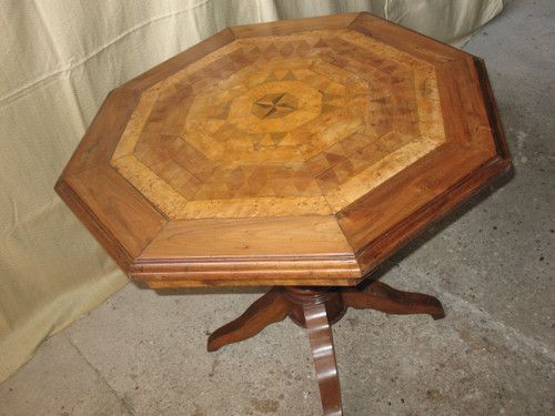 Octagonal inlaid pedestal table in the Charles X style 19th century