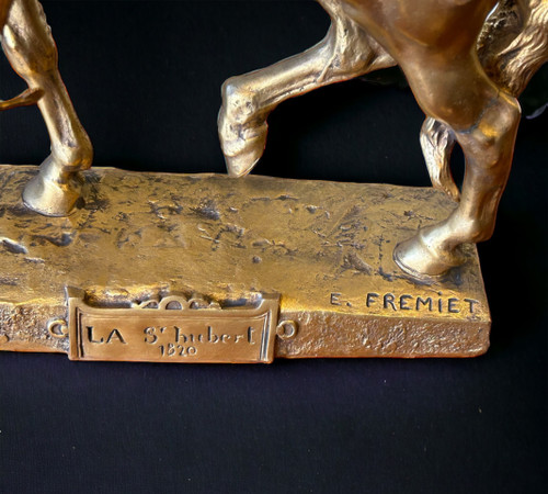 Emmanuel Frèmiet Parigi (1824-1910) La Saint Hubert 1520 Grande bronzo dorato