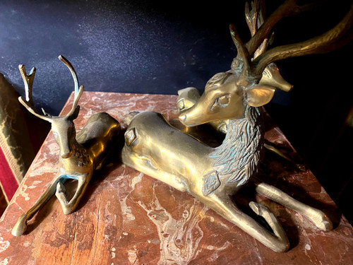 Tre cervi degli anni '60" in bronzo lucido, opera norvegese
