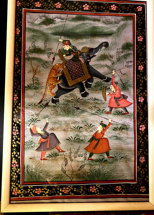 zwei indische Miniaturen "Die Tigerjagd" starke Seidenmalerei dekorativ gerahmt