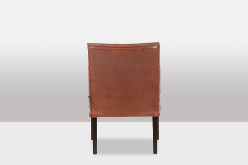 Lintello. Paire de fauteuil en cuir camel. Années 1970.