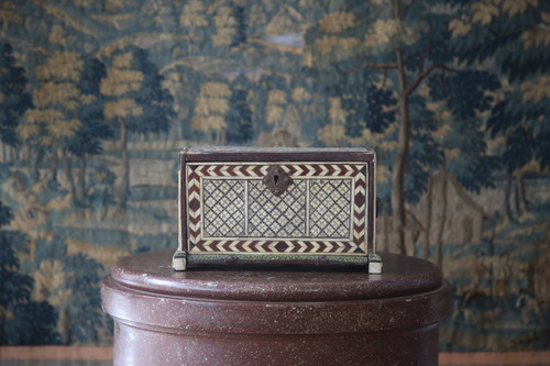 18th-century Indo-Portuguese chest/cabinet