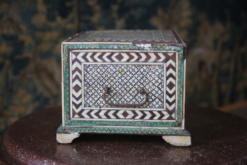 18th-century Indo-Portuguese chest/cabinet