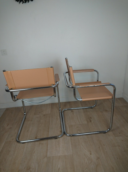 Poltrone cantilever in pelle beige