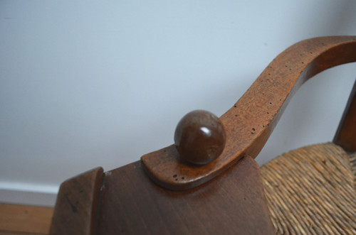 Chaise haute pour enfant circa 1900