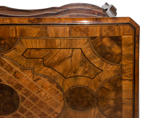 Commode Mazarine En Marqueterie Époque Louis XIV 